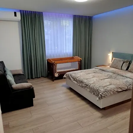Apartament Asteri *